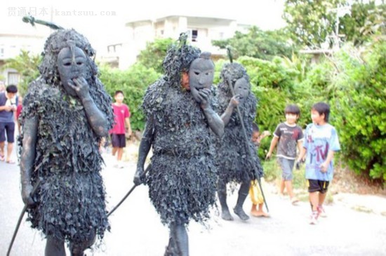 的习俗,而其中最有名的当属冈山县西大寺举办的冈山裸祭,又称"会阳节"